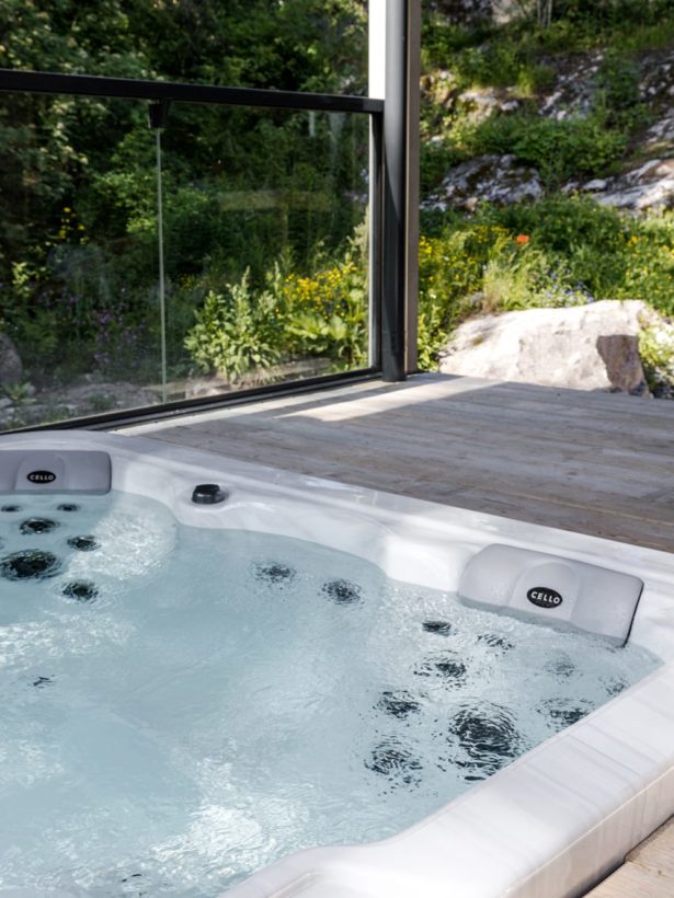 Stunning, streamlined log house in Helsinki – This is the home of Katri, Mikko, Oskar and Alvar