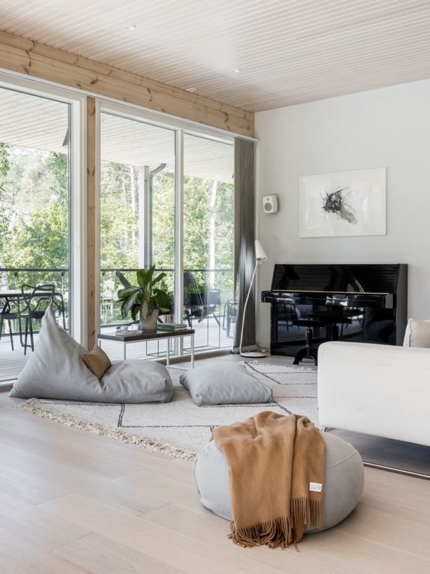 Stunning, streamlined log house in Helsinki – This is the home of Katri, Mikko, Oskar and Alvar
