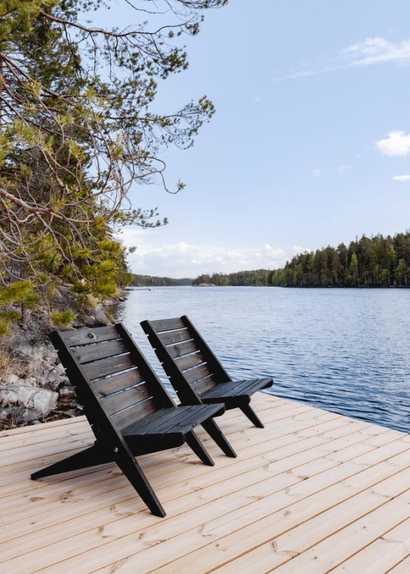 A Halti Log Cabin for Year-Round Living on Lake Saimaa for Tanja, Harri and their adult children