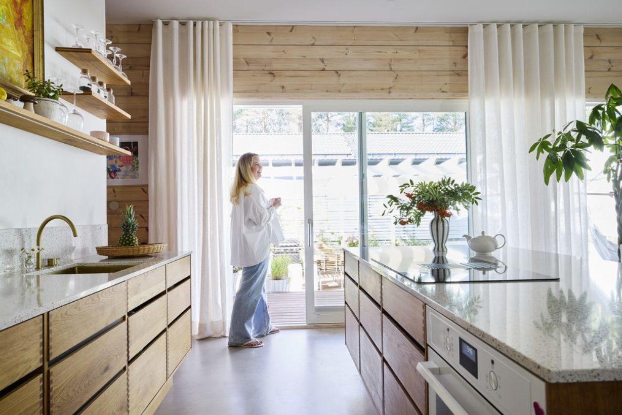 Ingenious Honka Oula log house – A well-planned home for a family