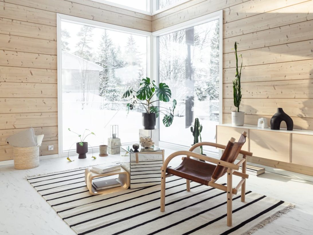 Light and bright modern log house – This is the home of Krista, Tommi, Klaudia and Amanda