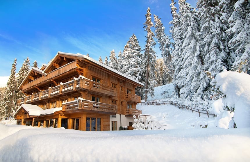 the-lodge-exterior-winter-860